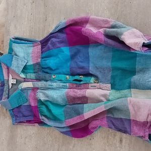 Adorable, multi colored shirt